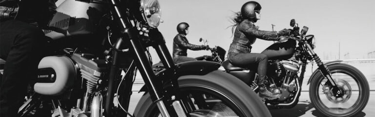 Motorradausfahrt in der Gruppe