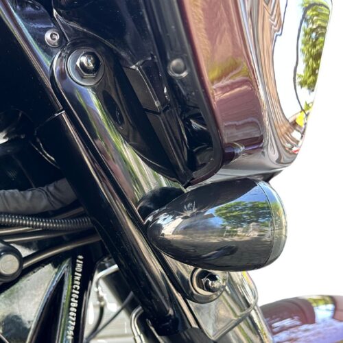Schraube / Hutmutter Blinkerhalterung | pass. f. Street Glide – Bild 6