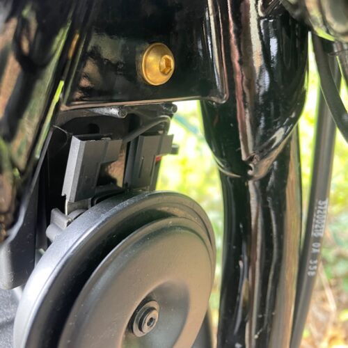 Hupe Schraube - pass. f. Softail ab 18 – Bild 2