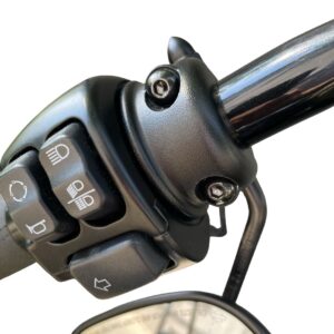 Schrauben für Lenkerarmaturen li + re | pass. f. HD ab 96