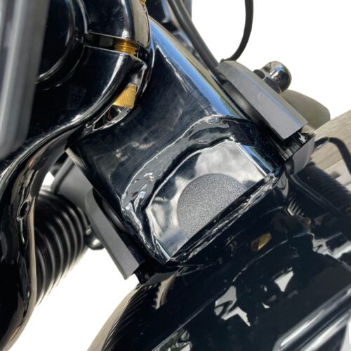 Tank Schrauben - pass. f. Softail & Dyna – Bild 3
